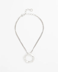 Short Circle Pendant Necklace