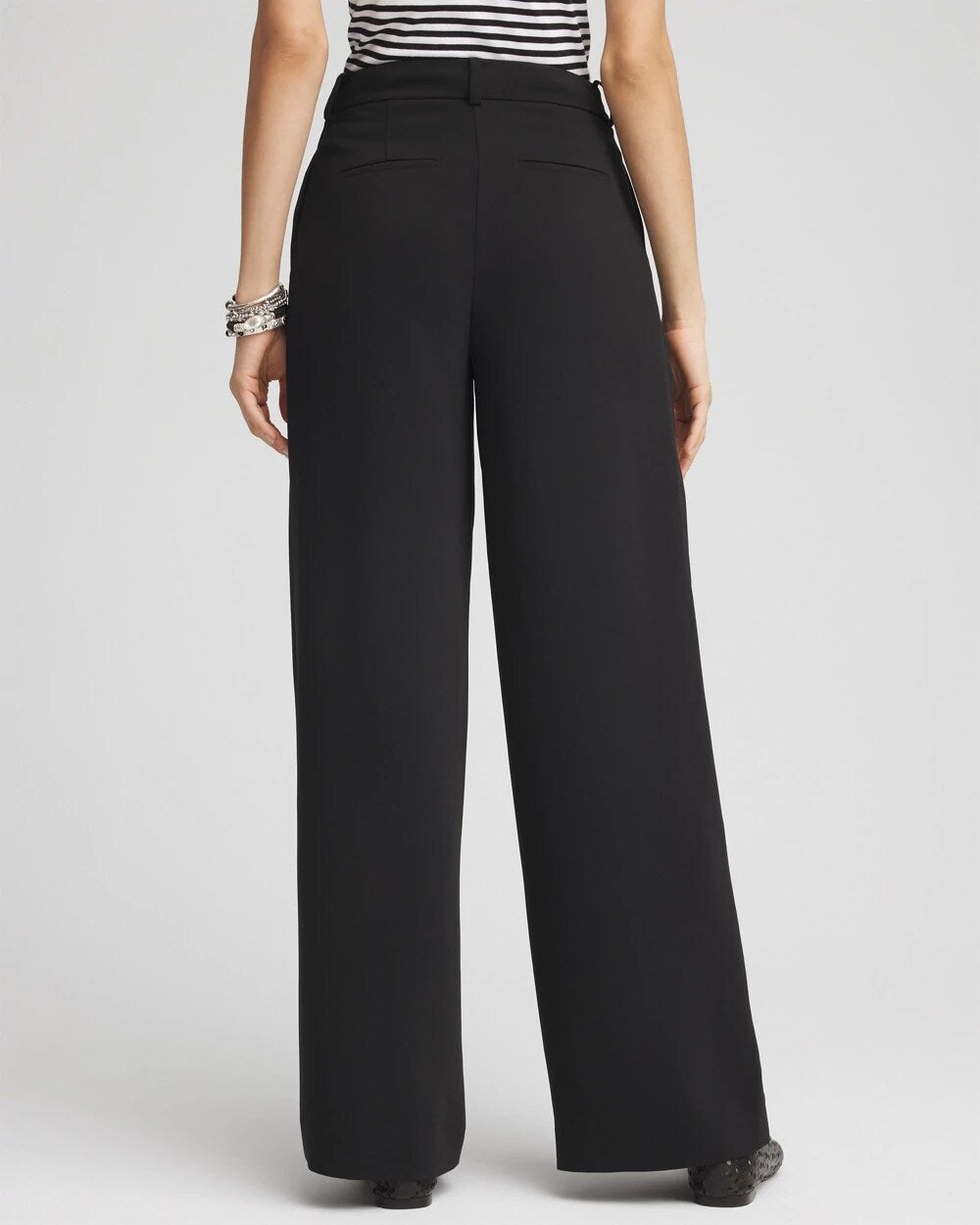 Crepe Pleated Relaxed Pants