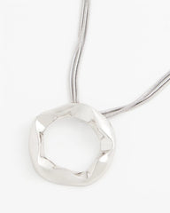 Short Circle Pendant Necklace
