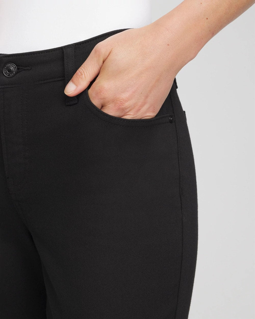 So Slimming Petite Girlfriend Ankle Jeans